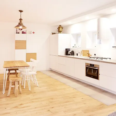 Daire Lovely Lux Garden Flat Near Royal Park