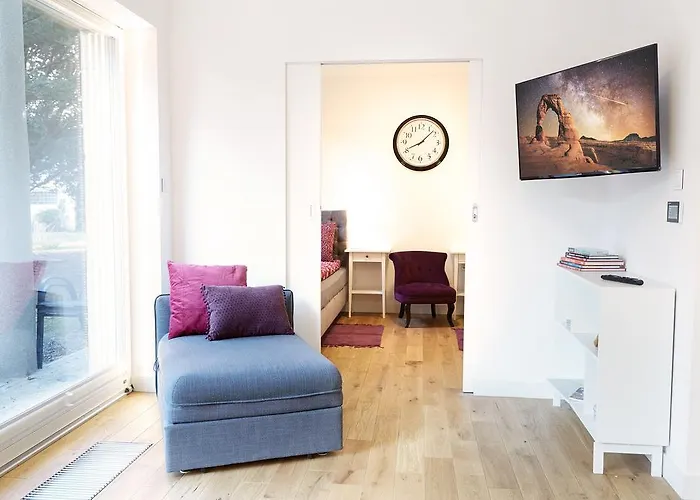 Lovely Lux Garden Flat Near Royal Park *